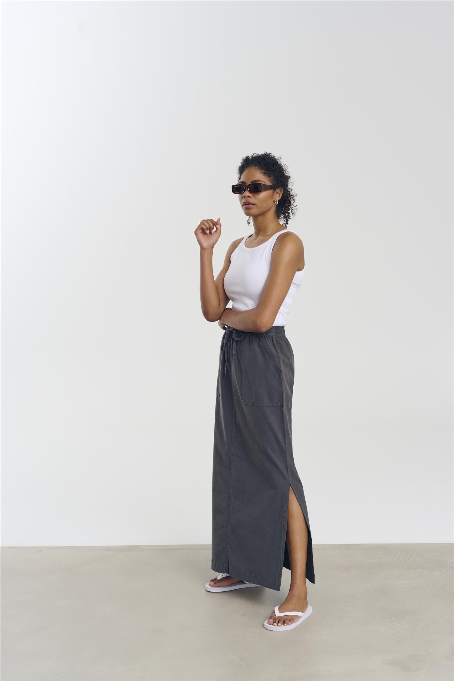 KAnaya Liah Skirt Black Oyster