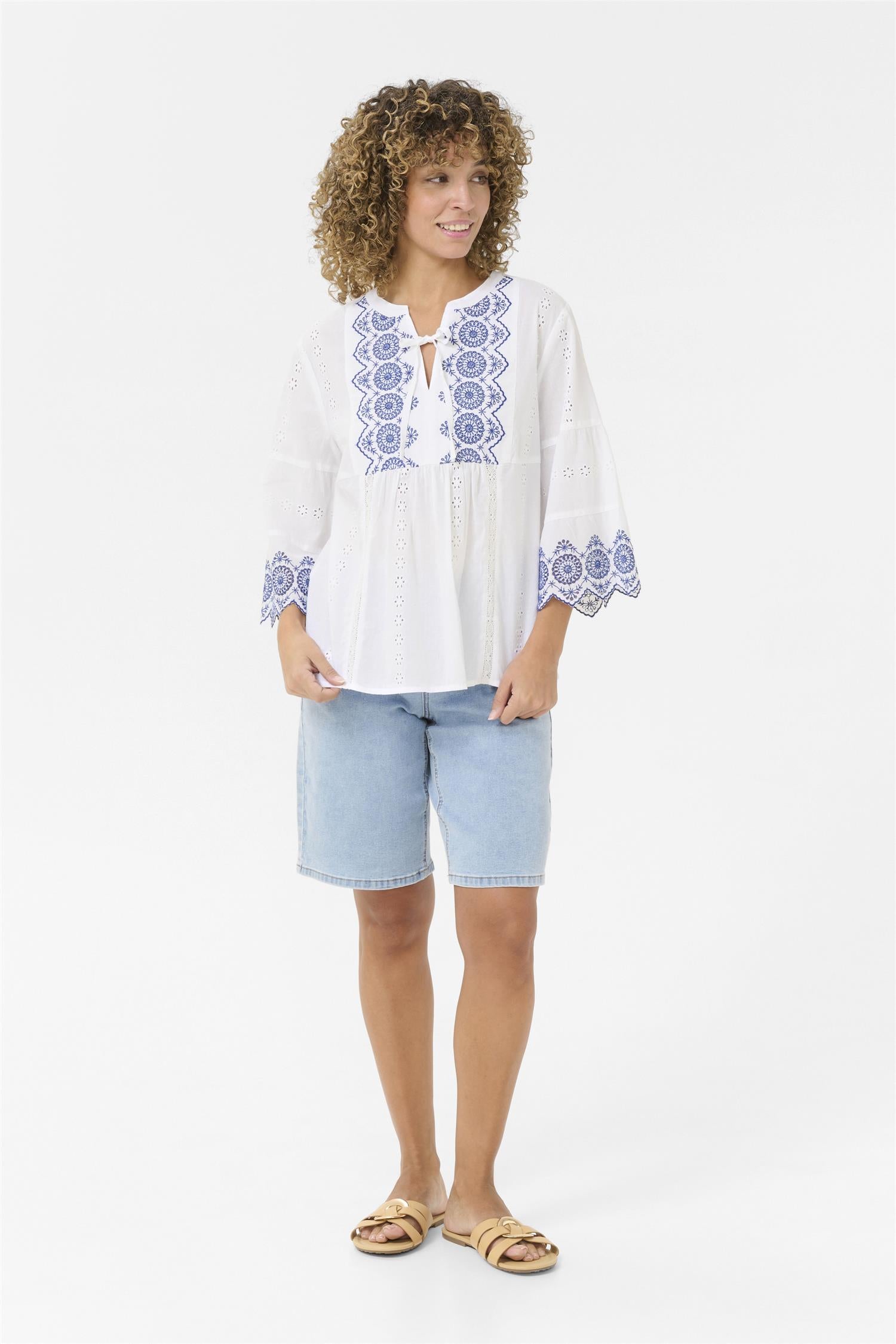 CRBella Blouse Snow White