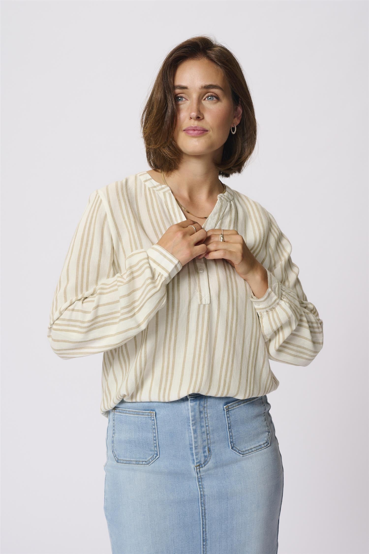 KAmilia Blouse Chalk / Chinchilla Stripe