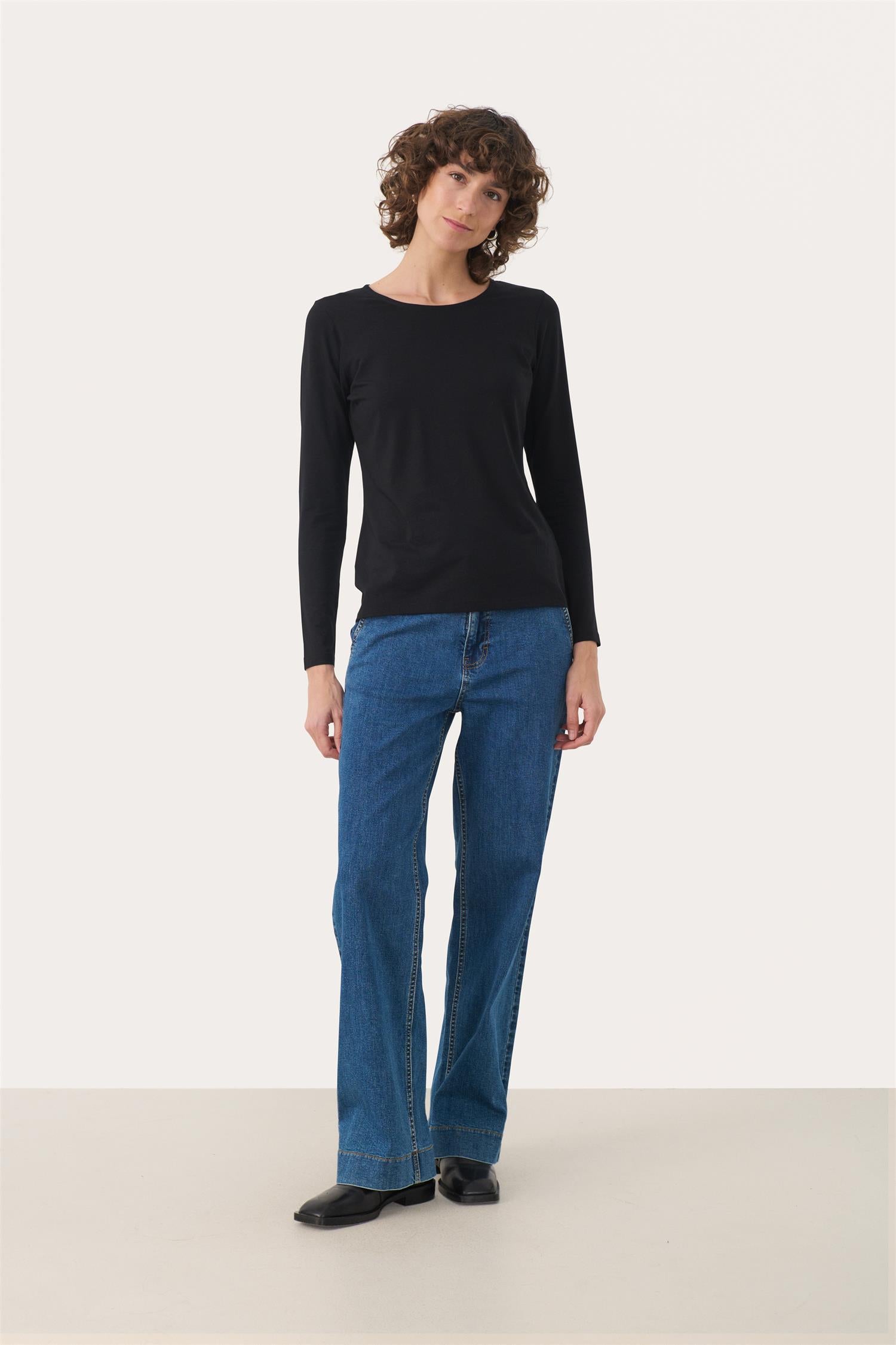 Nemajaspw Ts Black