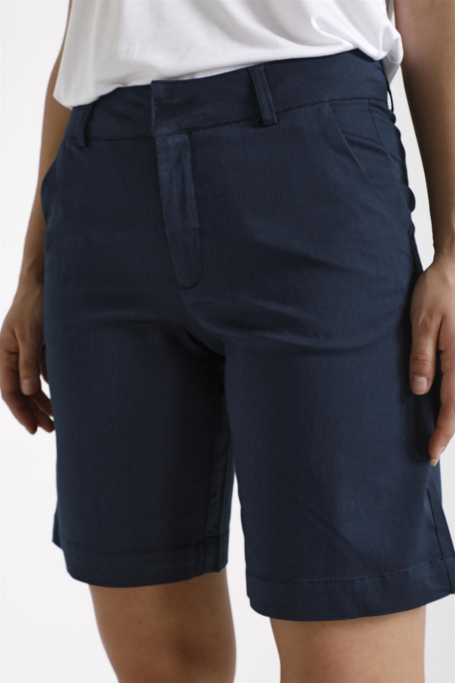 KAlea City Shorts Midnight Marine