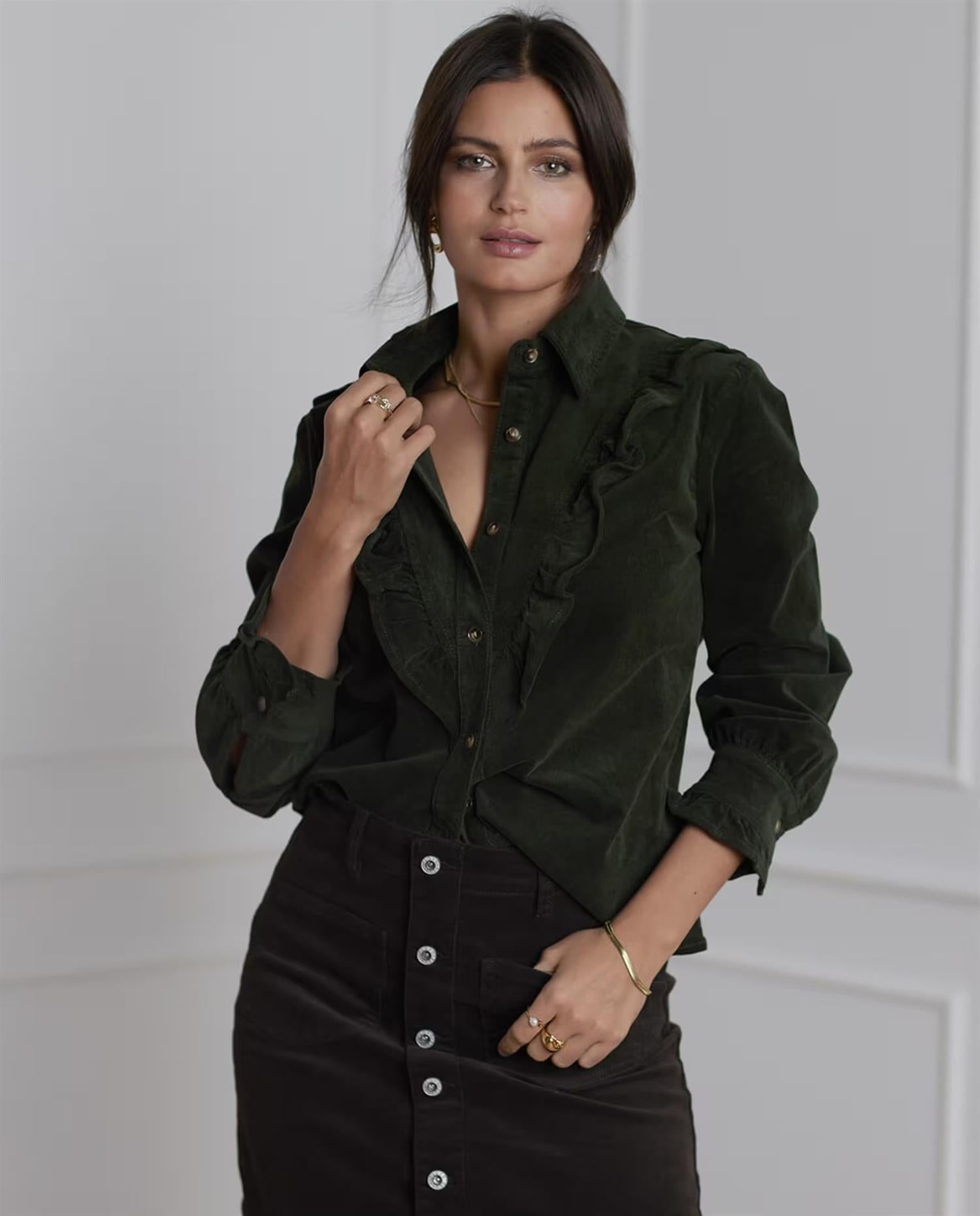 Overdel Nadine Grønn