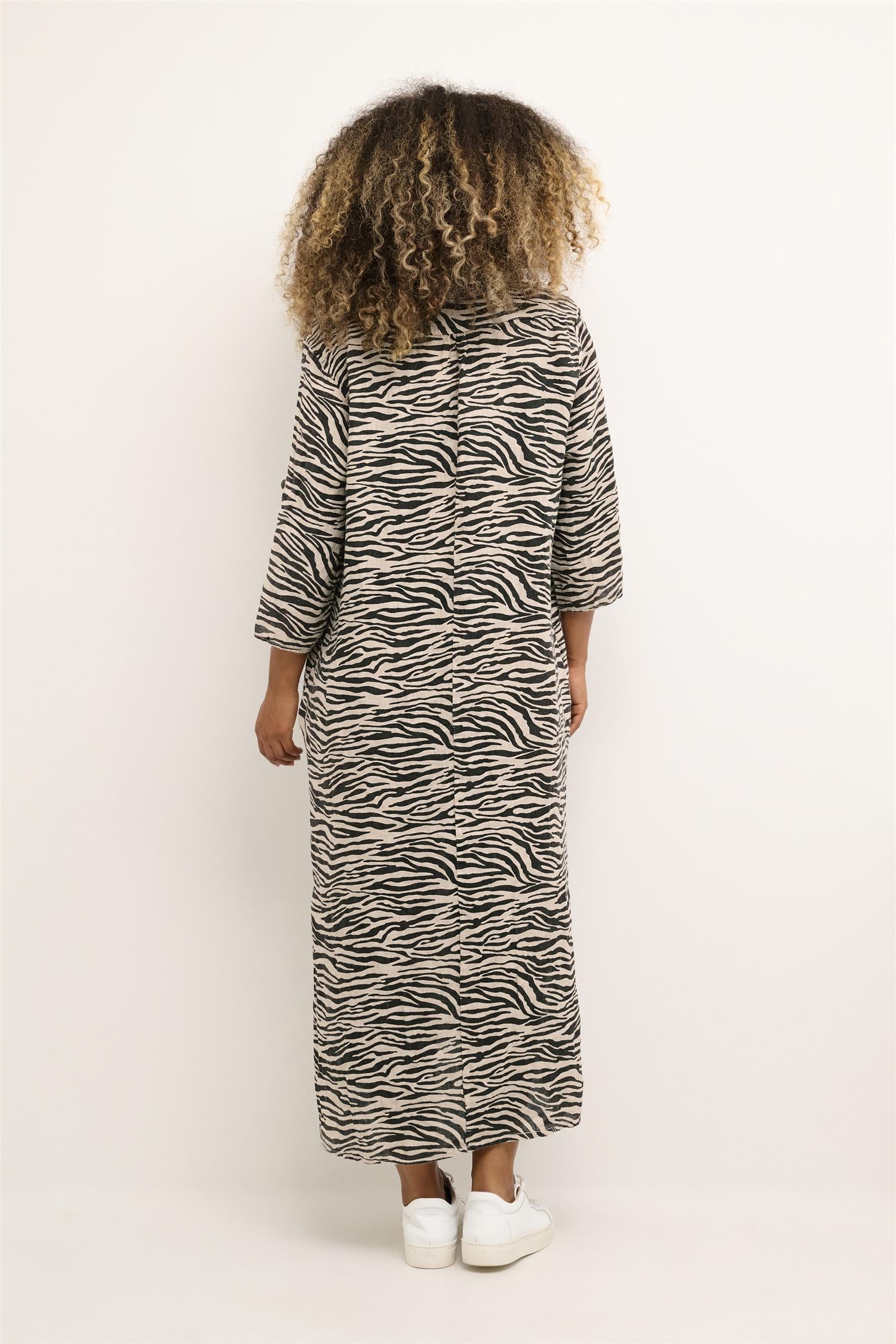 CRBellis Caftan Dress Monochrome Animal