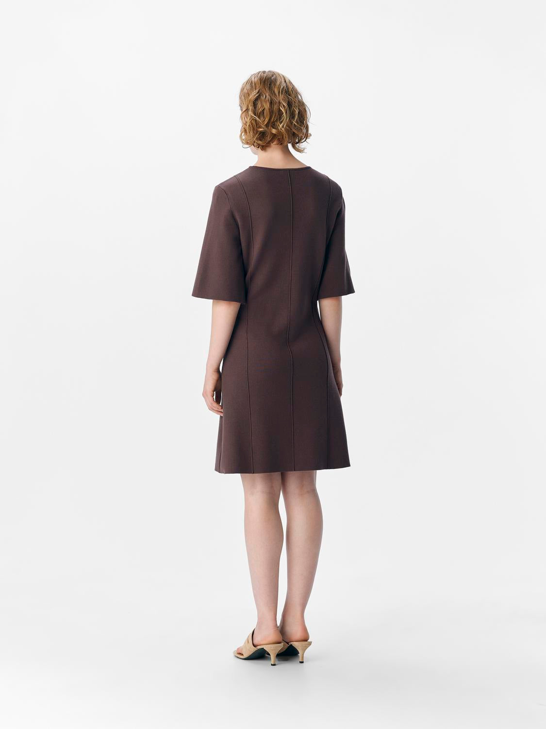 Objreynard 2/4 Re Short Dress Noos Mørkebrun