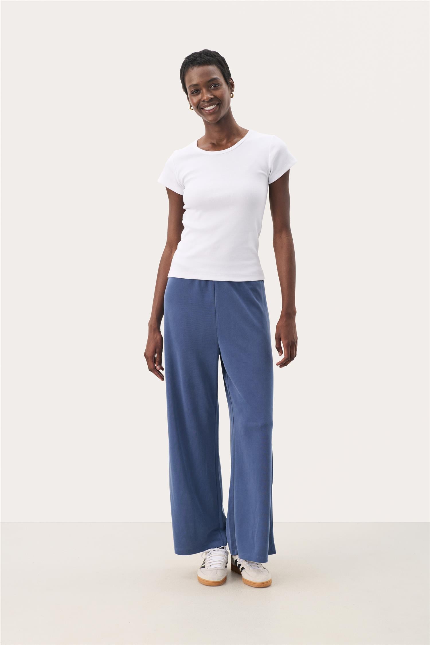 RochellePW TS Bright White