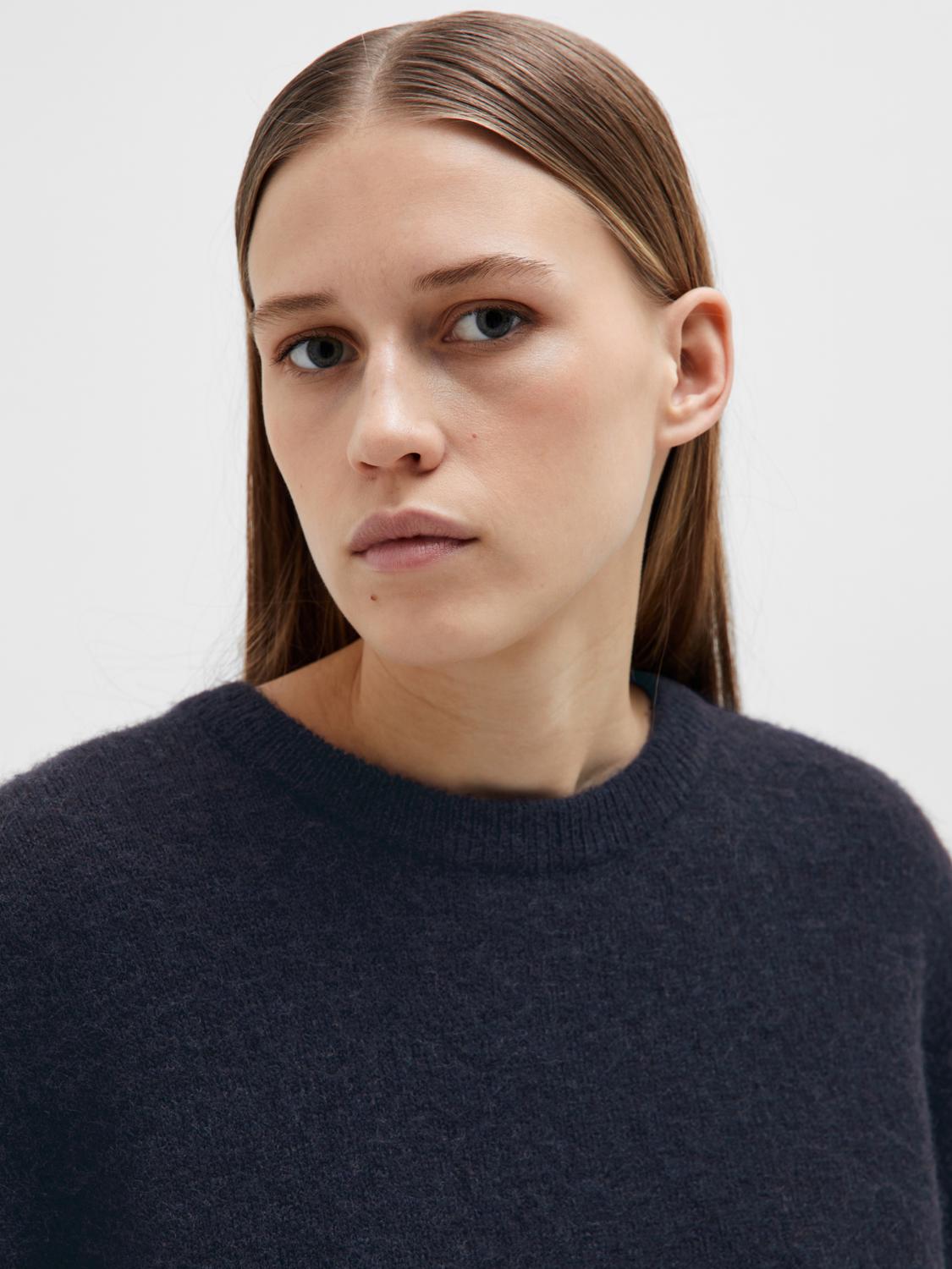 SLFMALINE-LILIANA 2/4 KNIT O-NECK NOOS Mørkeblå