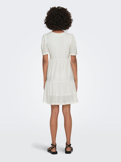 JDYCARLA CATHINKA S/S DRESS JRS NOOS Hvit