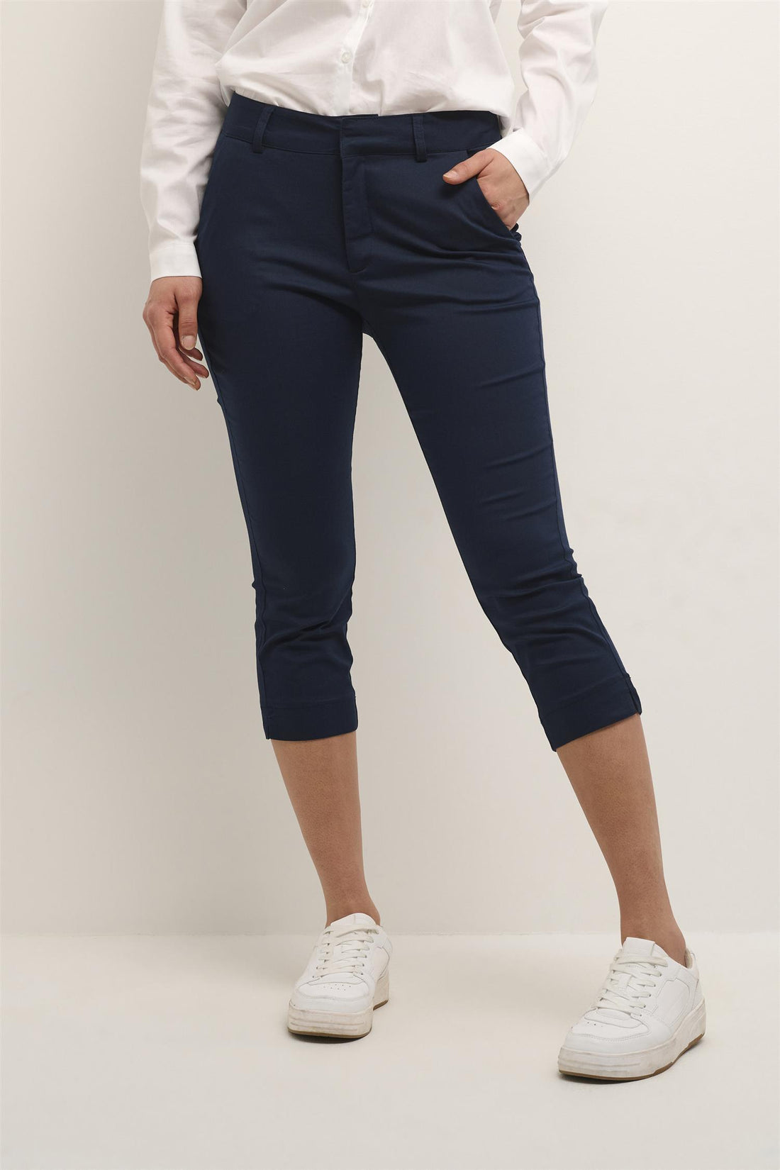 KAlea Capri Pants Midnight Marine