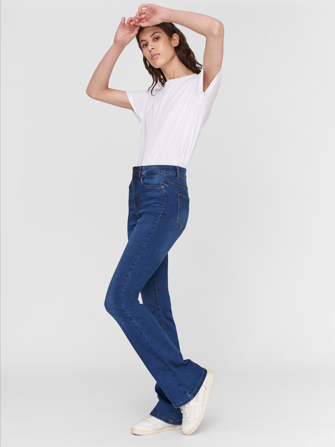 NMSALLIE HW FLARE JEANS VI021MB NOOS Blå