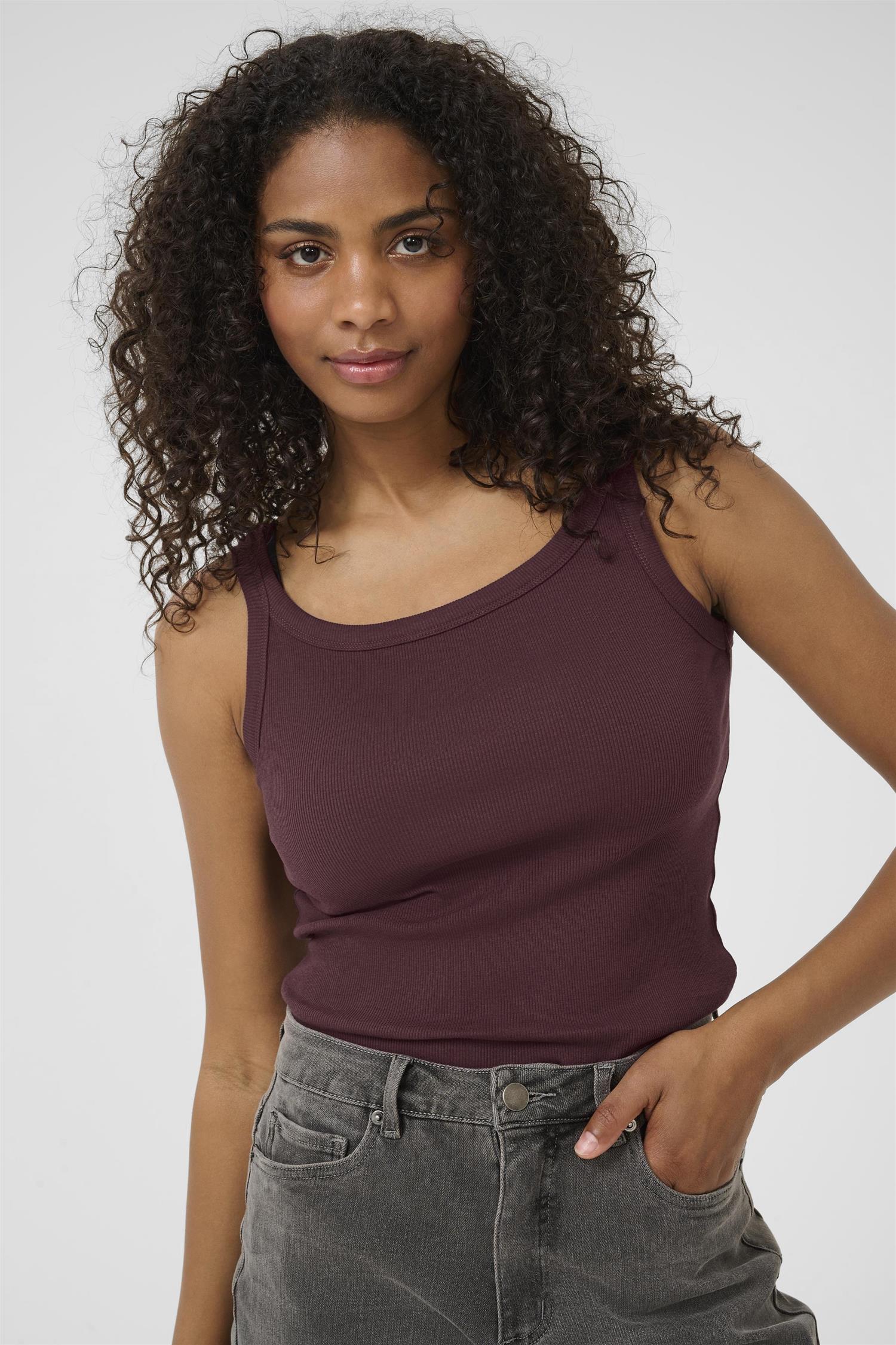 Kacarna Tank Top Fudge