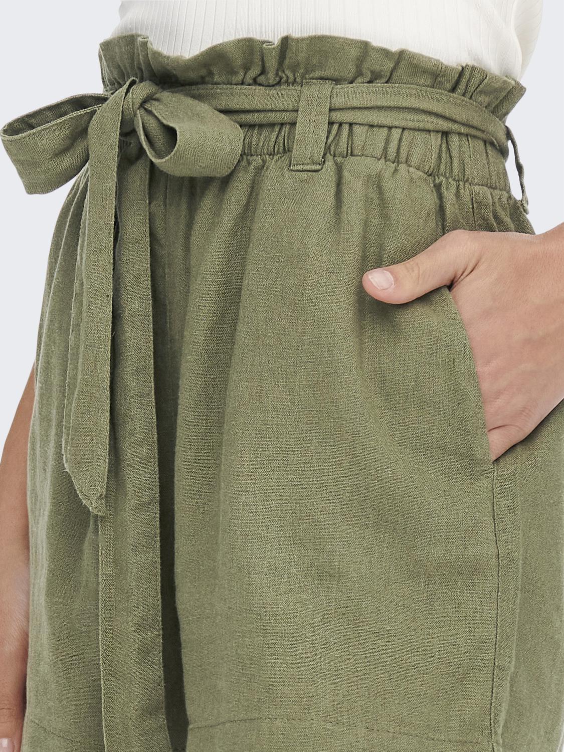 JDYSAY MW LINEN BELT SHORTS WVN NOOS Mellomgrønn