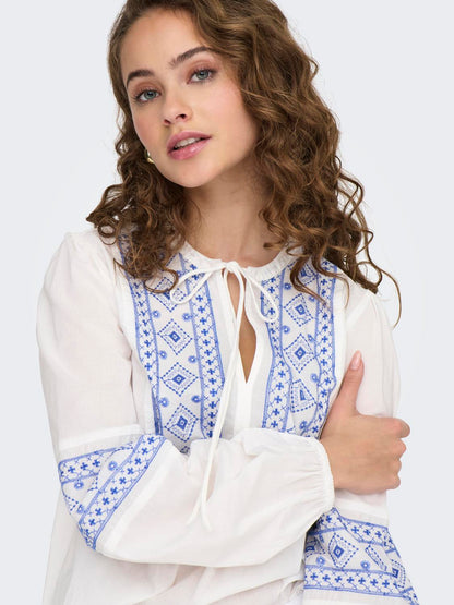 JDYLULU L/S EMBROIDERY SHIRT WVN Hvit