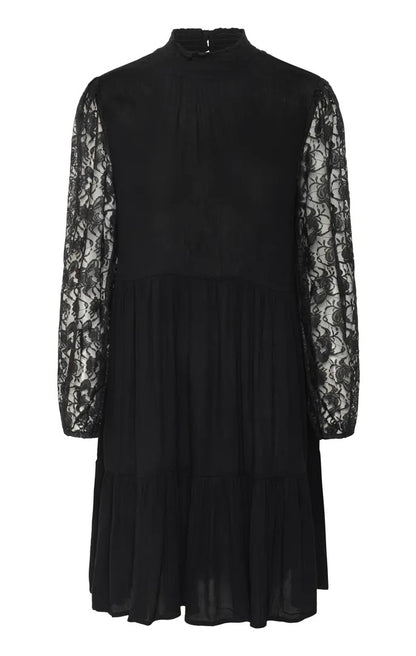 Kastine Amber Lace Dress Black Deep