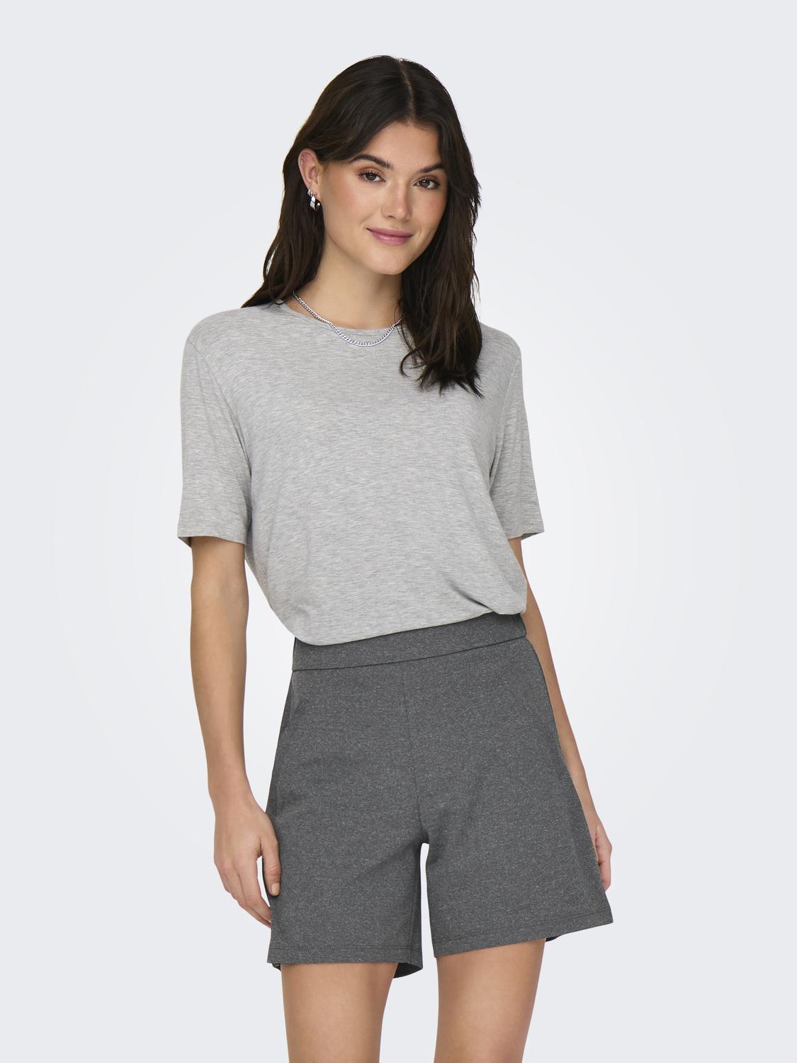 JDYMILA S/S O-NECK TOP JRS Lysegrå