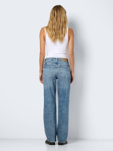 NMLEXIE NW BOYFRIEND JEANS AZ408LB S* Light Blue Denim