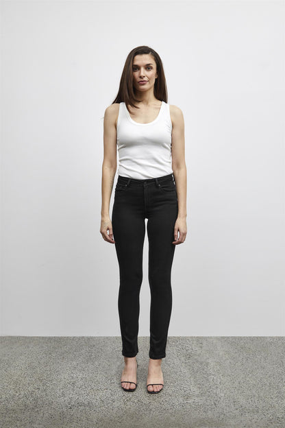 Pzemma Hw Jeans Medium Straight Leg Black Denim