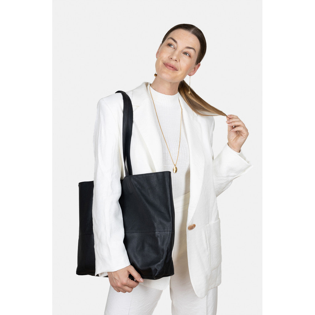 Marlo Urban (Bag, Large) Svart