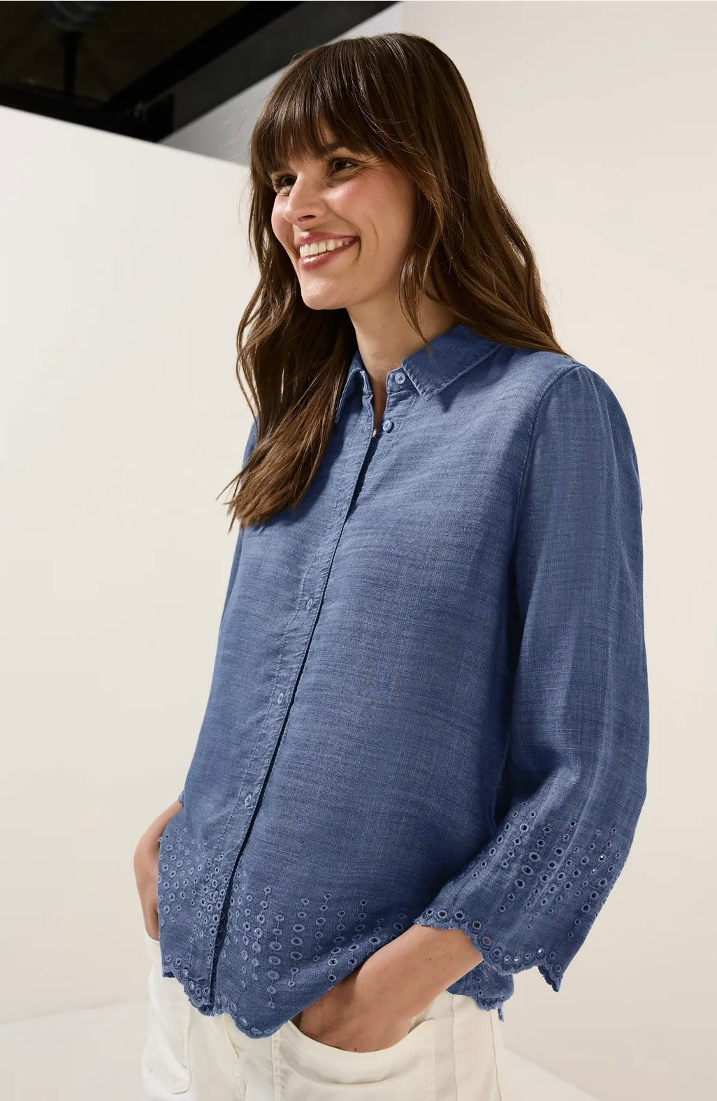 LYOCELL EMBROIDERY BLOUSE Blå