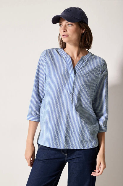 Seersucker splitneck blouse Lyseblå