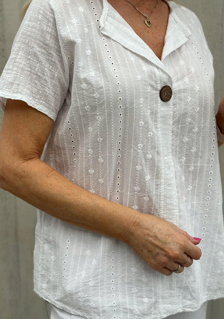 LINDA BRODERI Hvit