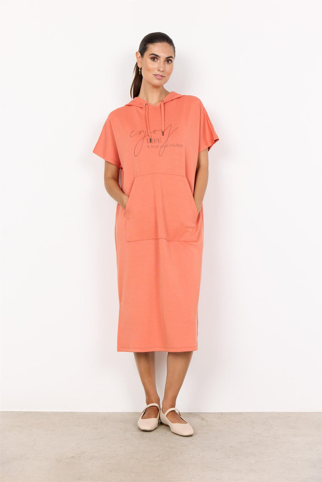 SC-BANU 232 Coral
