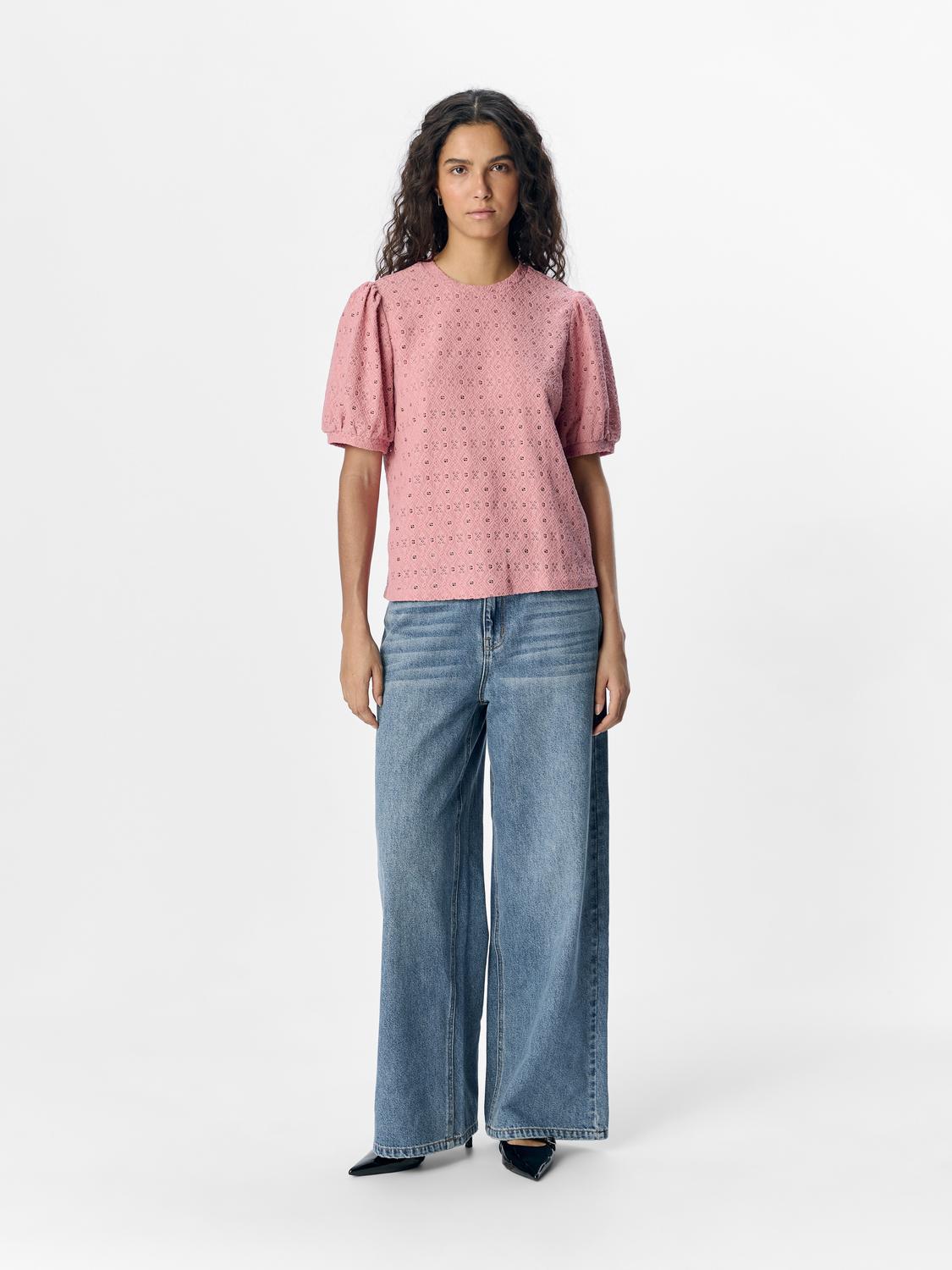 OBJLAILA S/S RE TOP NOOS Lyserosa