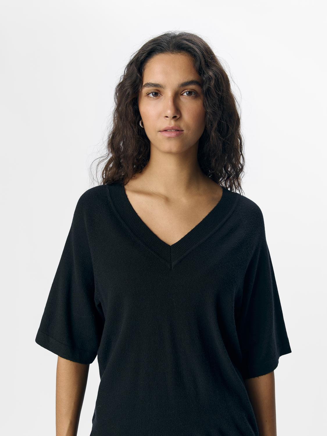 OBJTHESS 2/4 LO V-NECK KNIT TOP NOOS Sort