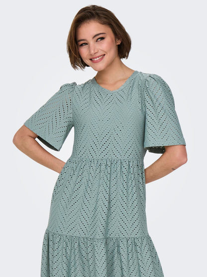 JDYCARLA CATHINKA S/S DRESS JRS NOOS Mellomgrå