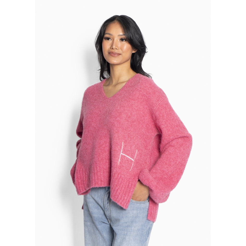 Sofie v-neck sweater